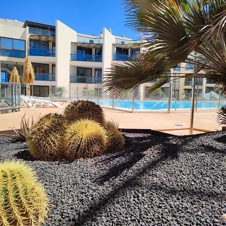 Lola's アパート *