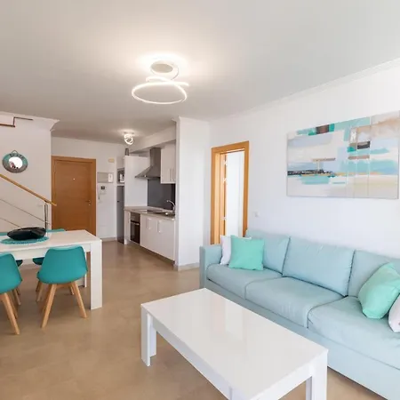 Lola's Appartement *